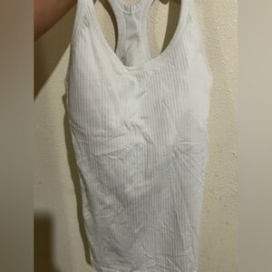Lululemon ribbed top for women size 6